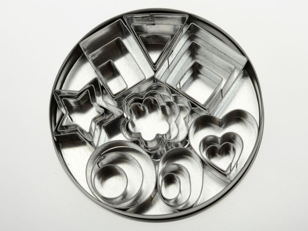 Cutter Set - Shapes 8 x 3 Pieces